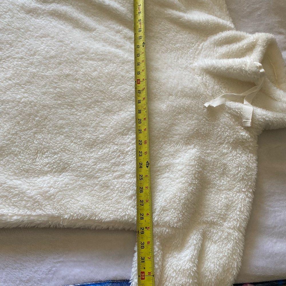 Old Navy Microfleece Funnel-Neck Pullover Sweater Color: Sea Salt View 6